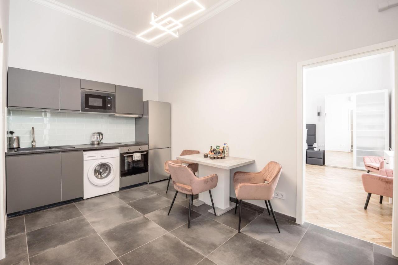 Prime Star Fashion Street Modern Luxury Apartments Budapest Exteriör bild